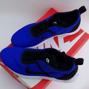 Nike lunarestoa 2 essential